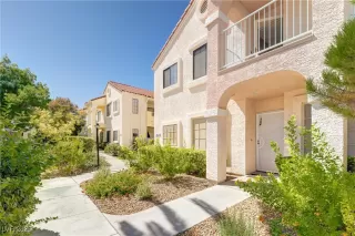 Photo #5: 2722811 Listing 