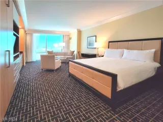 Photo #3: 2722827 Listing 