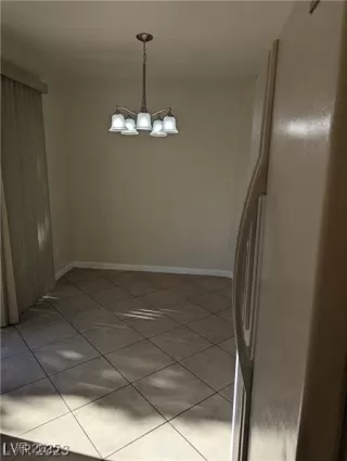 Photo #4: 2722863 Listing 