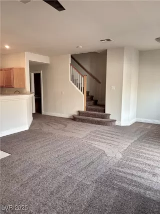 Photo #5: 2722865 Listing 