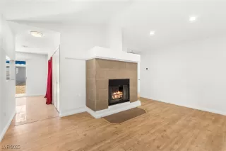 Photo #6: 2722885 Listing 