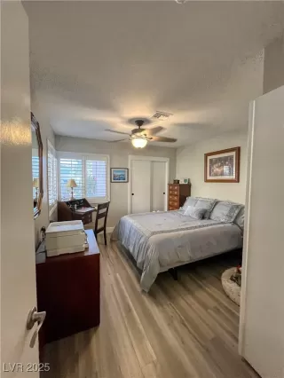 Photo #5: 2722915 Listing 