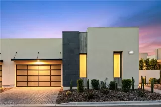 Photo #5: 2722930 Listing 