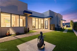 Photo #6: 2722930 Listing 