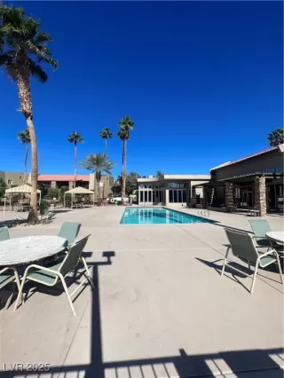 Photo #1: 2722937 Listing