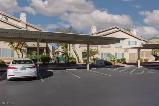 Photo #5: 2722945 Listing