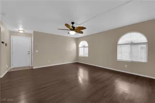 Photo #1: 2722947 Listing