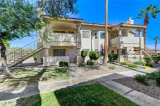 Photo #2: 2722992 Listing 