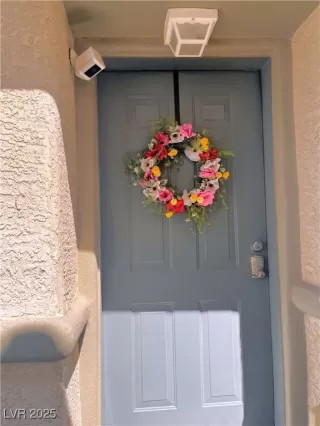 Photo #1: 2723012 Listing