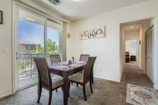 Photo #5: 2723012 Listing