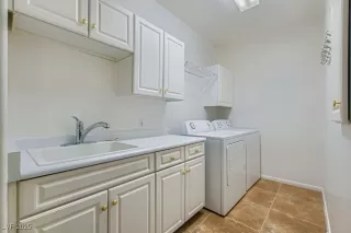 Photo #6: 2723051 Listing 