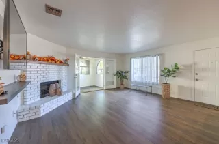 Photo #5: 2723053 Listing 