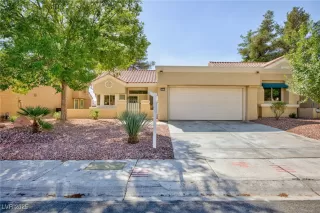 Photo #2: 2723070 Listing