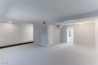 Photo #1: 2723072 Listing 