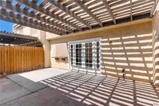 Photo #3: 2723072 Listing 