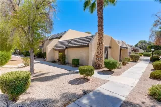 Photo #5: 2723072 Listing 