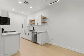 Photo #4: 2723094 Listing