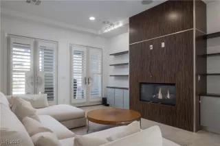 Photo #5: 2723103 Listing 