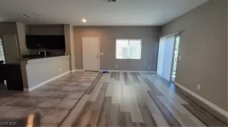 Photo #3: 2723161 Listing 