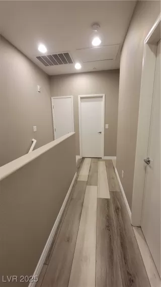 Photo #5: 2723161 Listing 