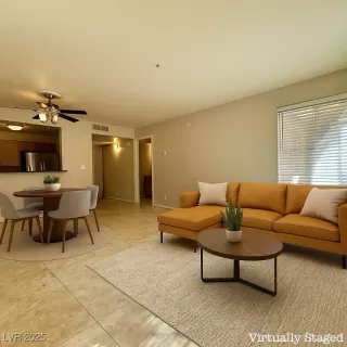 Photo #3: 2723207 Listing 