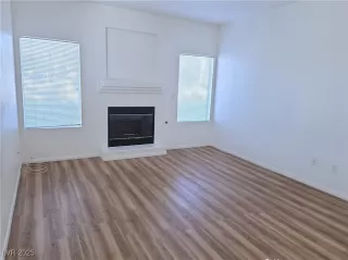 Photo #2: 2723236 Listing 