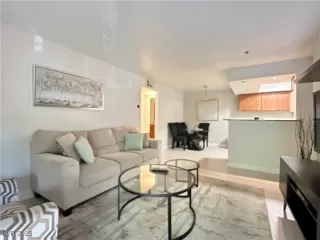 Photo #1: 2723240 Listing 