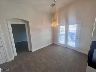 Photo #2: 2723273 Listing 