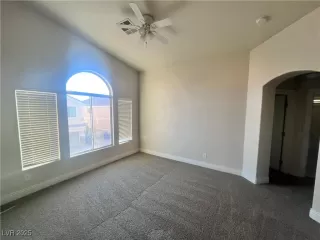 Photo #5: 2723273 Listing 