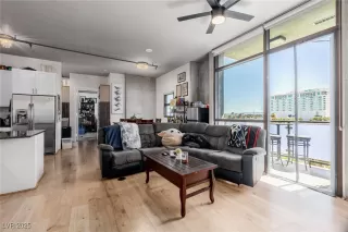 Photo #4: 2723274 Listing