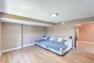 Photo #6: 2723296 Listing 