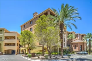 Photo #1: 2723302 Listing 