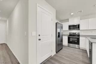 Photo #3: 2723321 Listing 