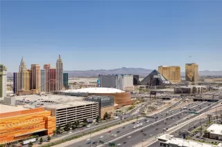 Photo #3: 2723360 Listing 