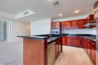 Photo #6: 2723360 Listing 