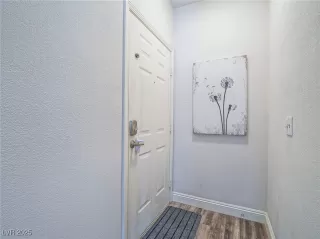 Photo #3: 2723414 Listing