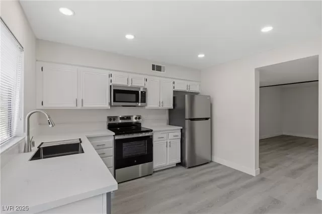 MLS: 2723457 Condo For Sale