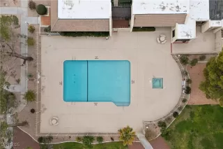 Photo #3: 2723457 Listing