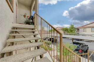 Photo #3: 2723469 Listing 