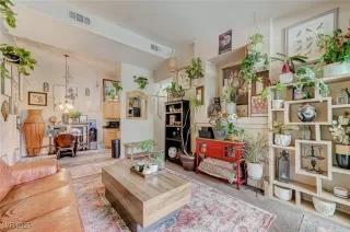 Photo #5: 2723469 Listing 