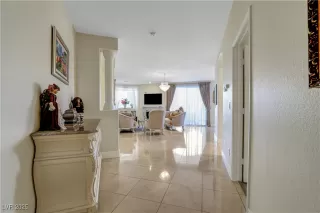 Photo #5: 2723477 Listing 