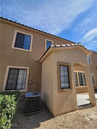 Photo #2: 2723478 Listing 