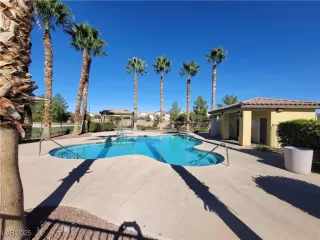 Photo #5: 2723484 Listing 