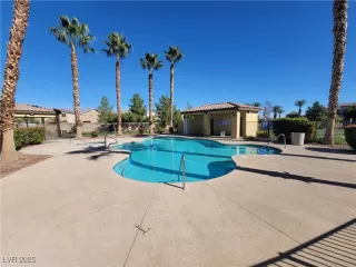 Photo #6: 2723484 Listing 