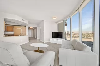 Photo #2: 2723494 Listing 