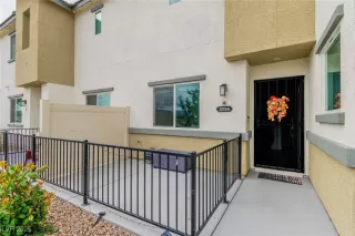 Photo #3: 2723511 Listing 