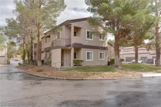 Photo #2: 2723520 Listing 