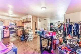 Photo #4: 2723525 Listing