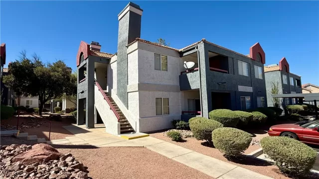 MLS: 2723558 Condo For Sale