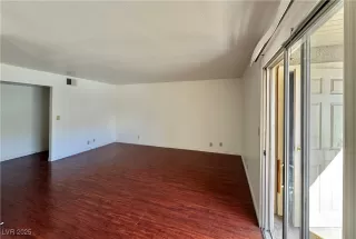 Photo #4: 2723564 Listing 